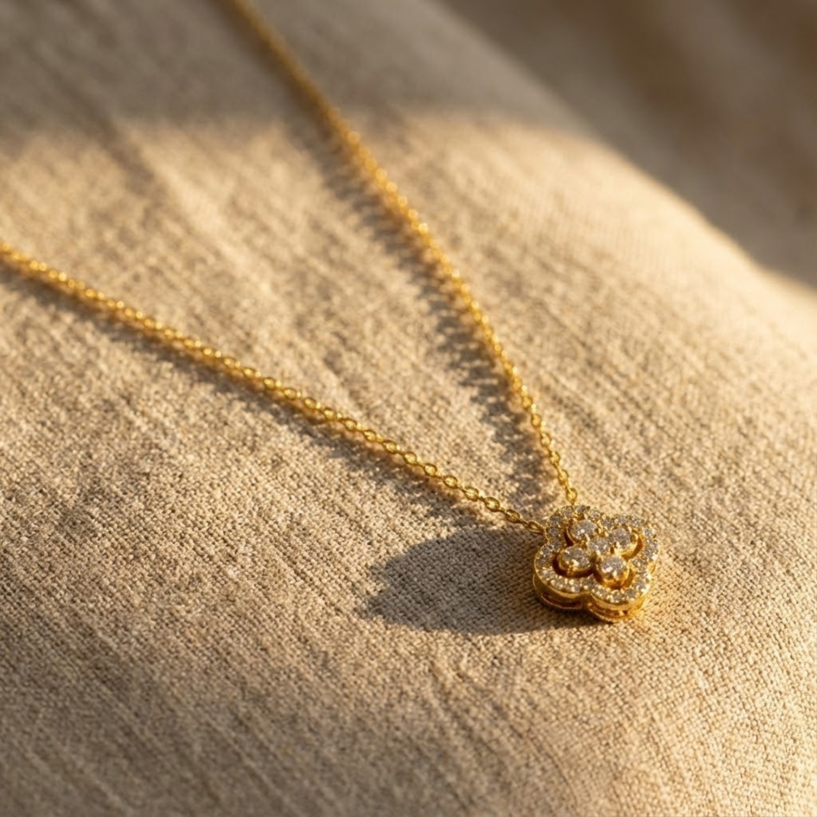 תליון תלתן מזל